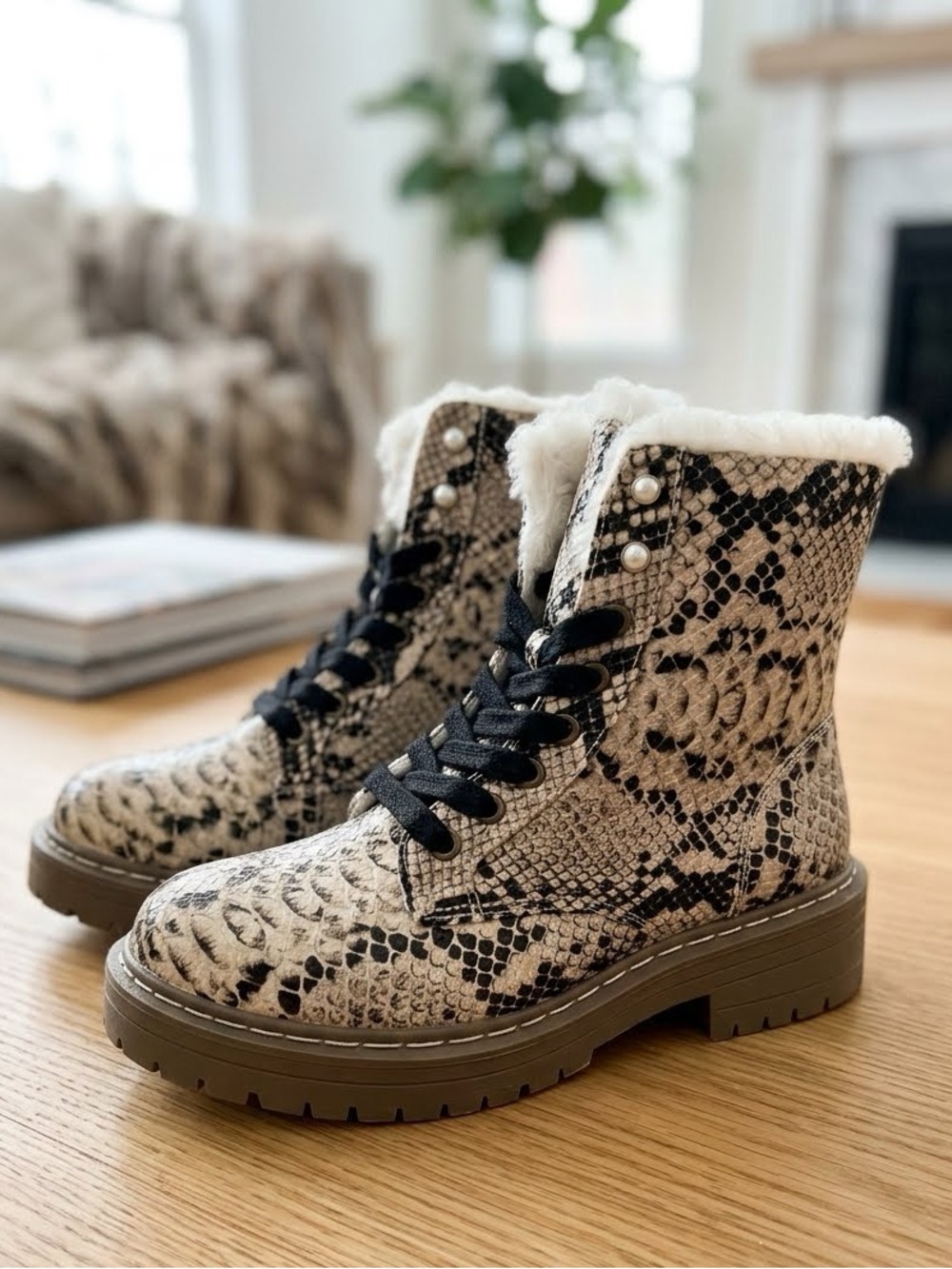 True Craft Women's Snake-Print Lace-Up Fur Ankle Boots - Cream & Black